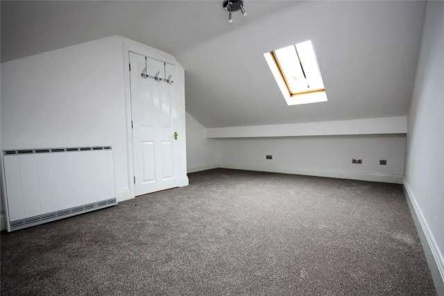 2 bedroom maisonette in Bournemouth