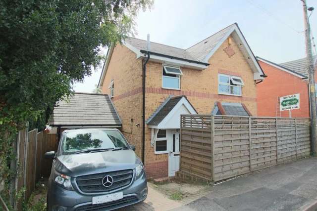 3 bedroom detached house for sale