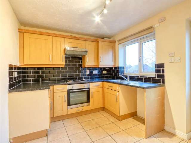 House For Rent in Chesterfield, England