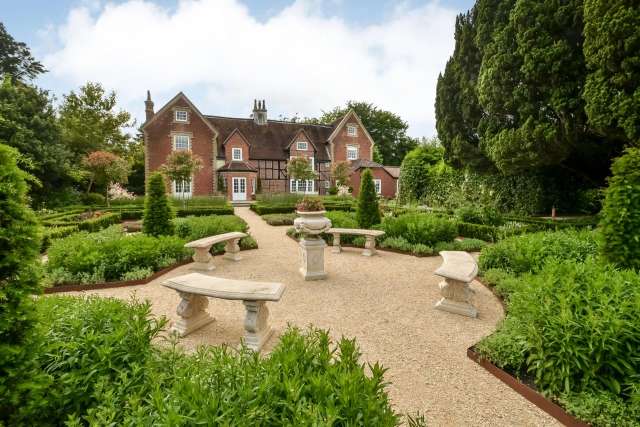 Manor House for sale with 5 bedrooms, Old Bedhampton, Hampshire