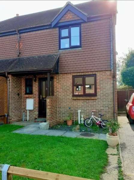 House For Rent in Wealden, England