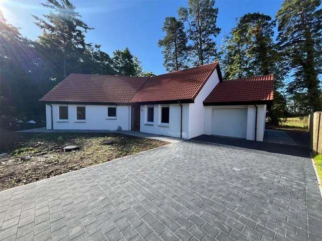 3 bedroom bungalow  for sale