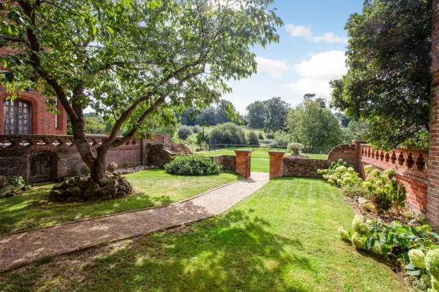 3 Bedroom House in Stunning Listed Downash House with Private Garden and Shared Grounds