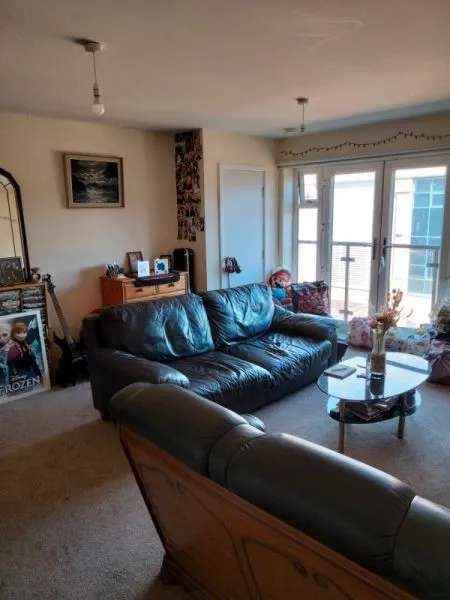 Flat For Rent in Bucklebury, England