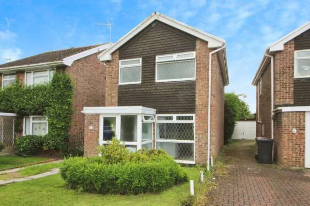 3 bedroom Detached House for sale, Saltney, Flintshire, CH4