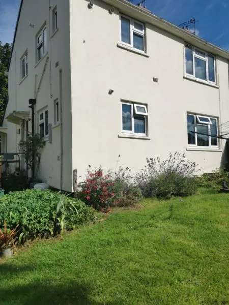 Flat For Rent in Stroud, England