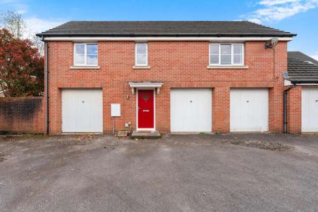 2 bedroom detached house for sale