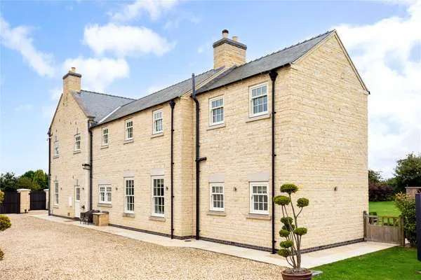 Stoneleigh, Fen Road, Owmby-by-Spital, Market Rasen, LN8 2HP | Property for sale | Savills