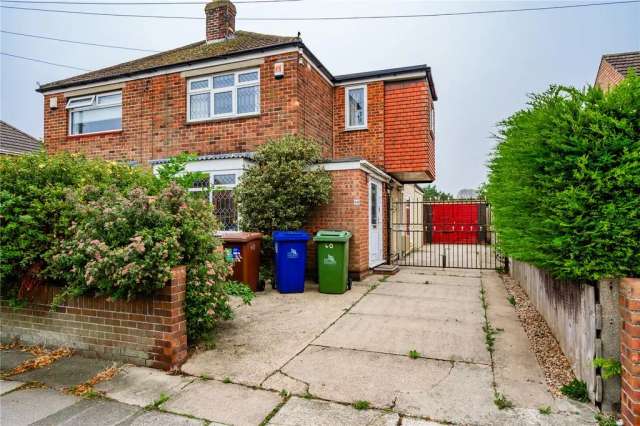 Semi Detached 3 Bedroom Home with Extended Kitchen and Third Bedroom