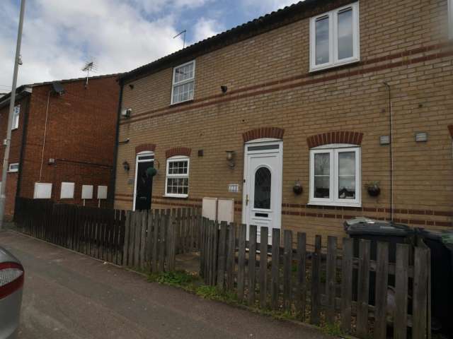 House For Sale in Arlesey, England