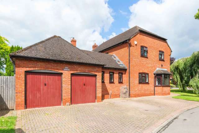 Detached House for sale with 4 bedrooms, Woodbury Park Norton, Worcestershire