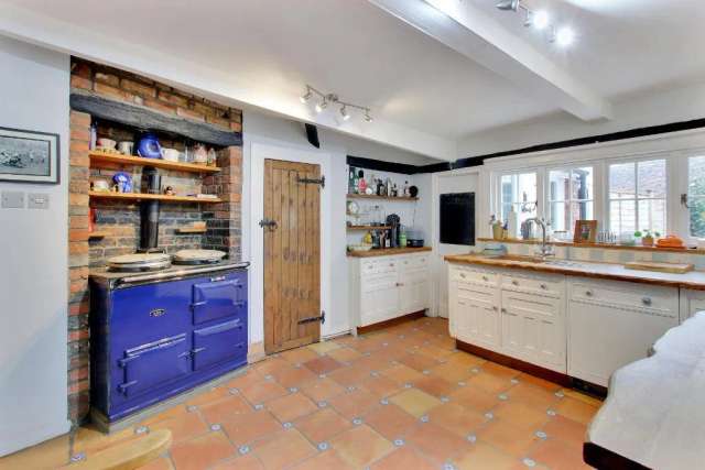 Grade II Listed Family Home in Matfield, Kent