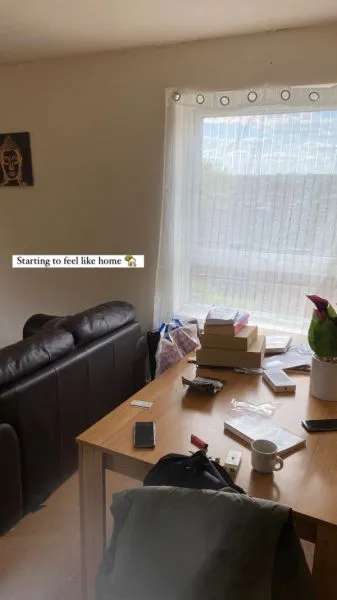 Flat For Rent in Macclesfield, England