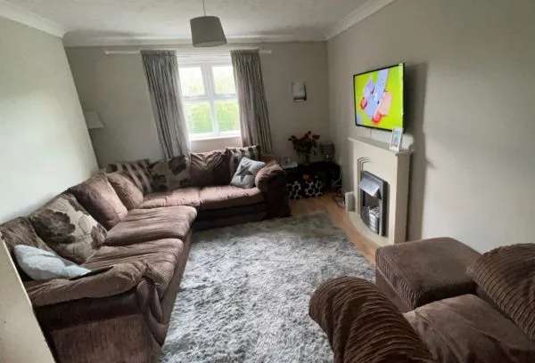 Flat For Rent in Test Valley, England