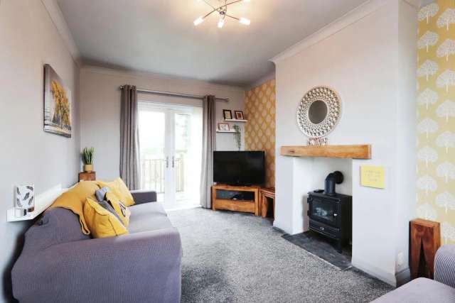 2 Bedroom House For Sale in Arbourthorne - Chain Free!