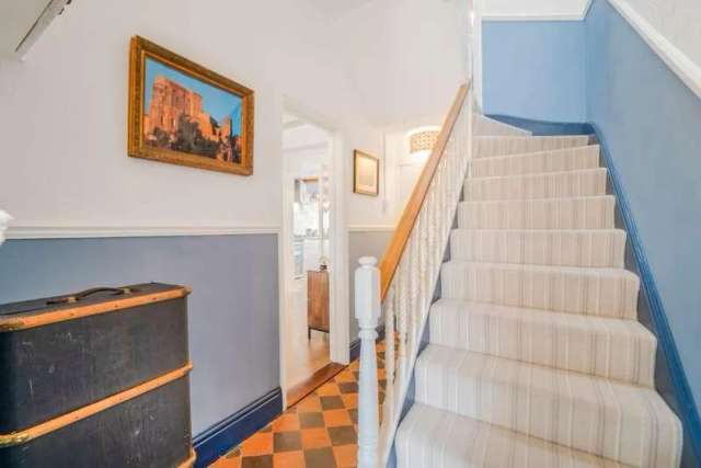 3 Bedroom Terraced House For Sale in Newport, Perfect for Commuters