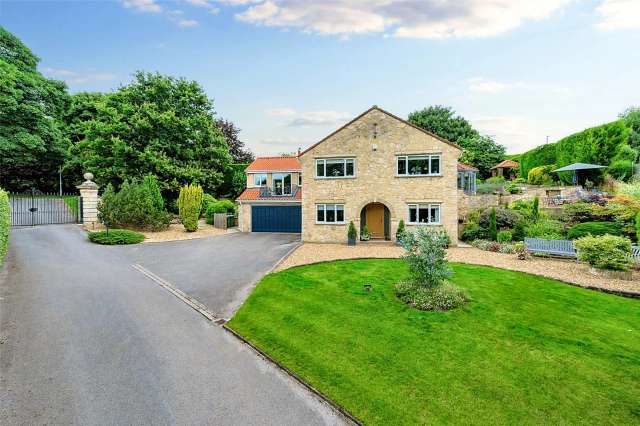 Detached House for sale with 4 bedrooms, Linton Road Wetherby