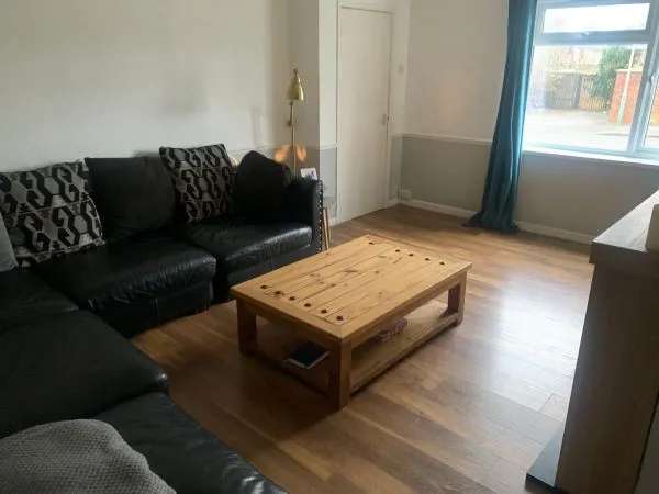 House For Rent in Cheltenham, England