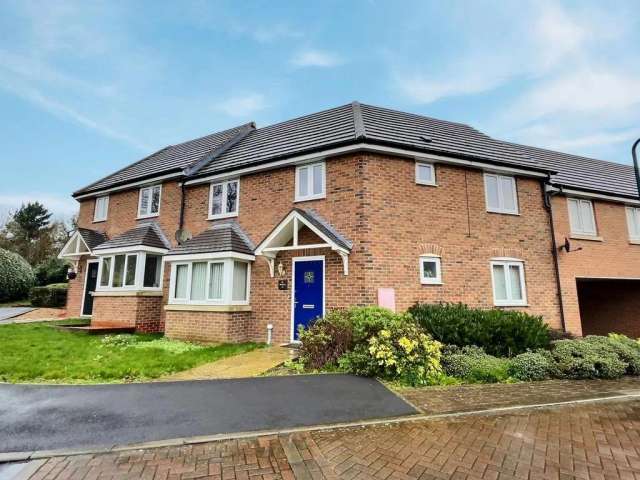 4 Bedroom Modern Home in Alwalton Near A1m and Ferry Meadows Country Park