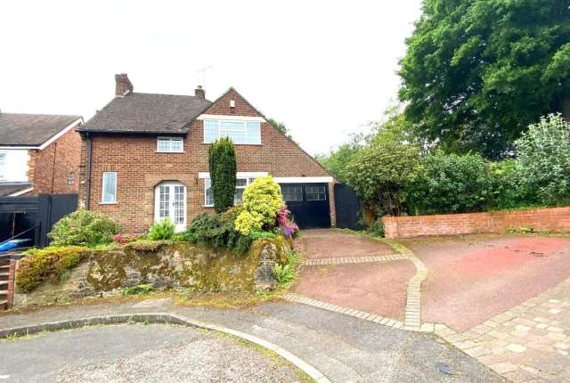 3 bedroom detached house for sale