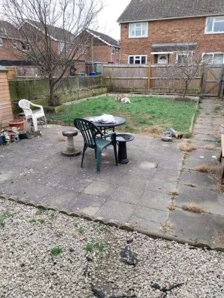 Flat For Rent in Rushmoor, England