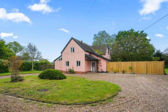 Detached House for sale with 4 bedrooms, Oakley