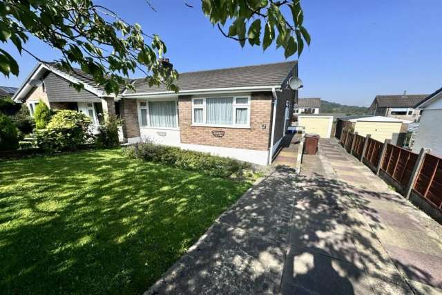 Semi Detached Bungalow In Popular Cul De Sac Location