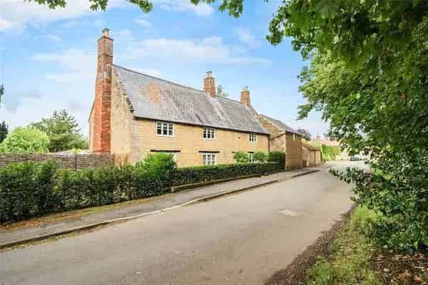Braceborough, Stamford, Lincolnshire, PE9 4NT | Property for sale | Savills