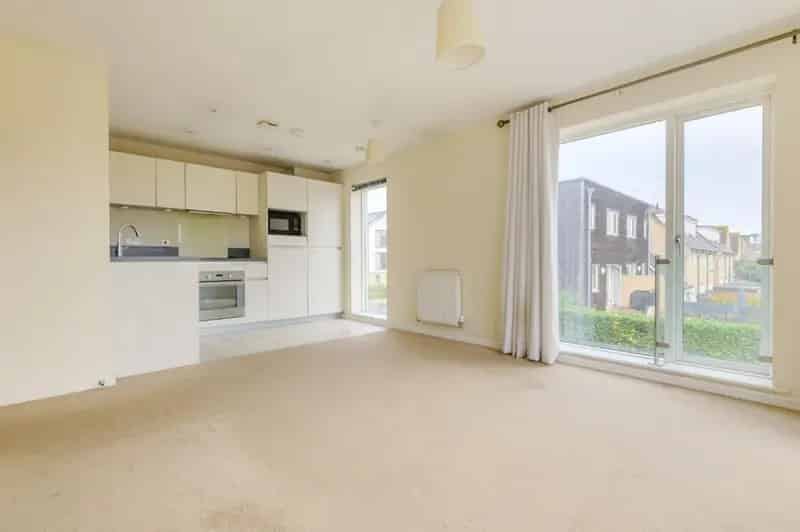 1 bedroom Flat
 For Sale
