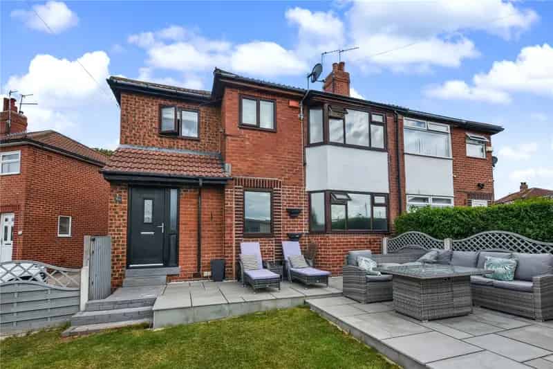 House For Sale , Leeds, England