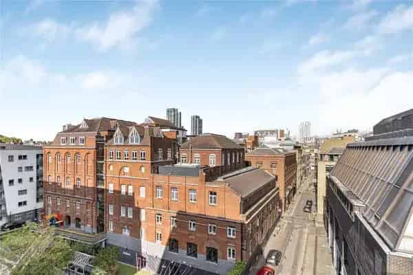 Brewhouse Yard, London, EC1V 4JX | Property for sale | Savills