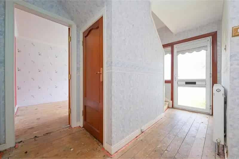 3 Bed House - Semi Detached with 1 Reception Room