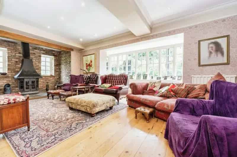 House For Sale , Bedford Road, Turvey, England