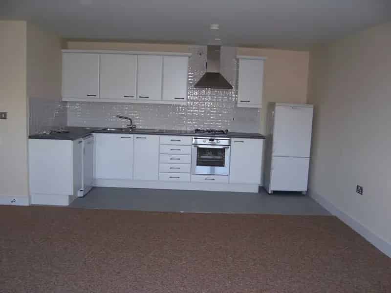 2 Bedroom Apartment House to Rent