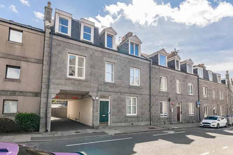 Flat For Rent , 153, Hardgate, Aberdeen City, Scotland