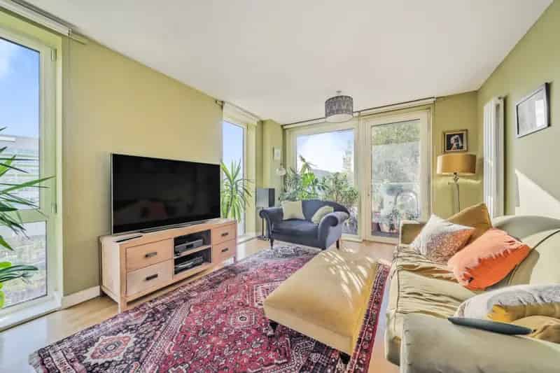 House For Sale , London, England