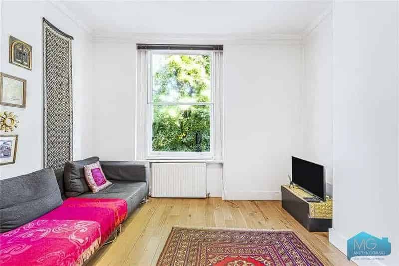 1 bed flat for sale