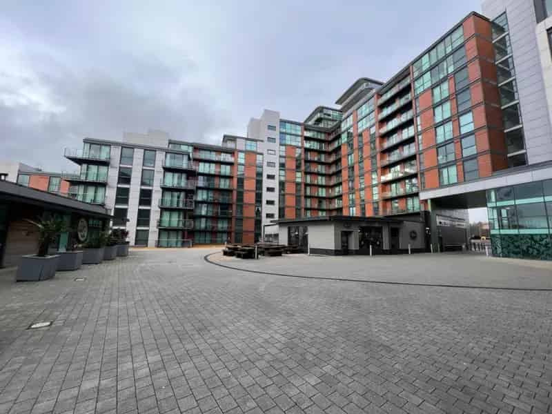 1 bedroom Flat
 For Sale