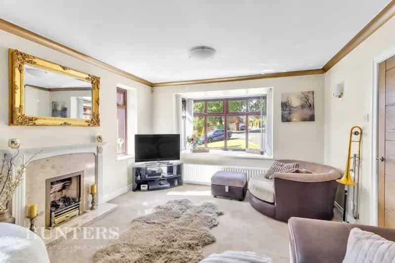 4 bedroom House
For Sale
Total Size: 1024 SQ FT