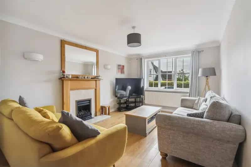 Detached House for sale with 6 bedrooms, Lilly Hill, Olney