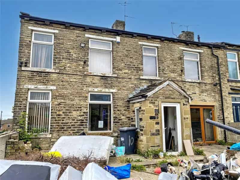 House For Sale , Bradford, England