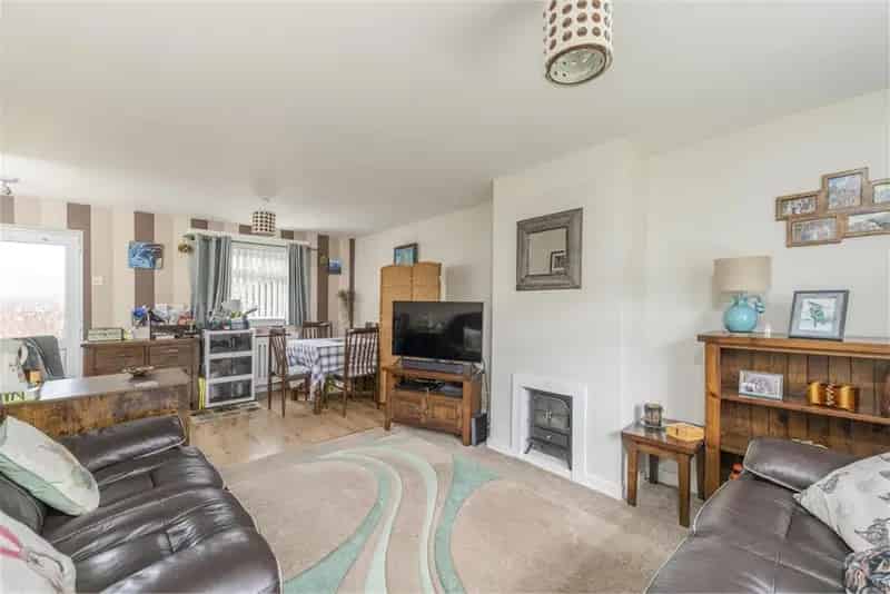 3 Bed House - Terraced with 1 Reception Room