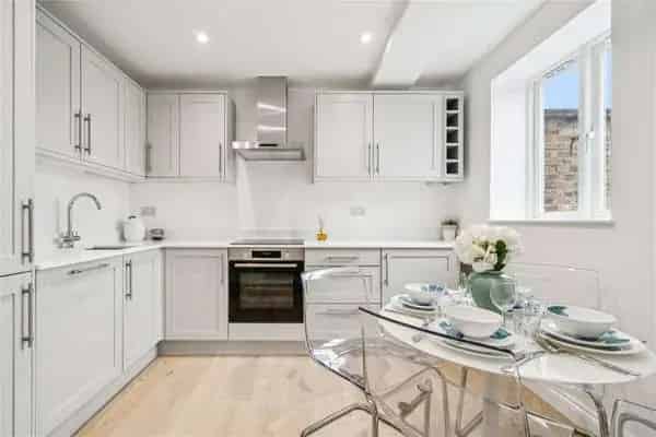 Northcote Road, London, SW11 6QN | Property for sale | Savills