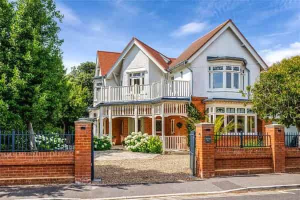 St. Clair Road, Canford Cliffs, Poole, Dorset, BH13 7JP | Property for sale | Savills