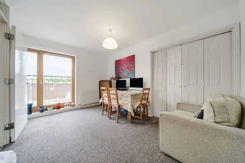 Flat For Sale , London, England