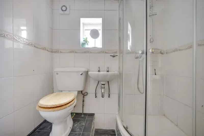 5 Bedroom Terreced House to Rent