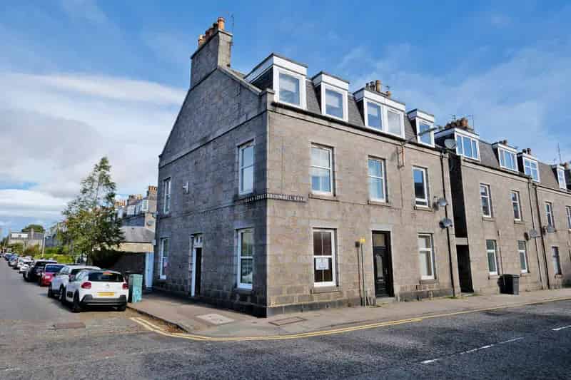 Flat For Rent , 2,4, Allan Street, Aberdeen City, Scotland