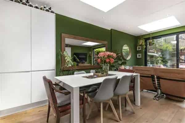Mallinson Road, London, SW11 1BP | Property for sale | Savills