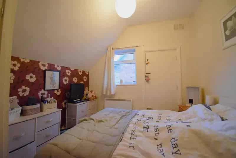 1 bedroom Flat
For Sale